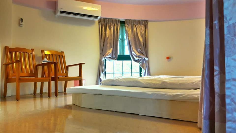 Sanzhi New Zhilan B&B מראה חיצוני תמונה